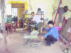 Xung kích trên trận tuyến mới 